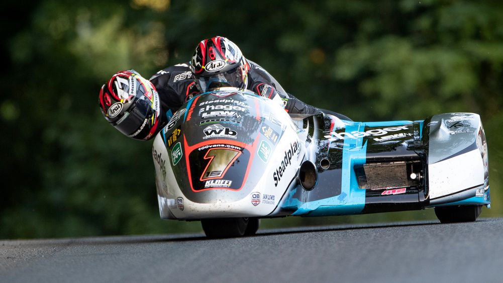 Michael Dunlop dominates Superbike race at Isle of Man TT as history beckons